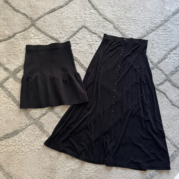 Black skirts long maxi slinky button front Chelsea28 ruffle mini pull on XS - Picture 1 of 12